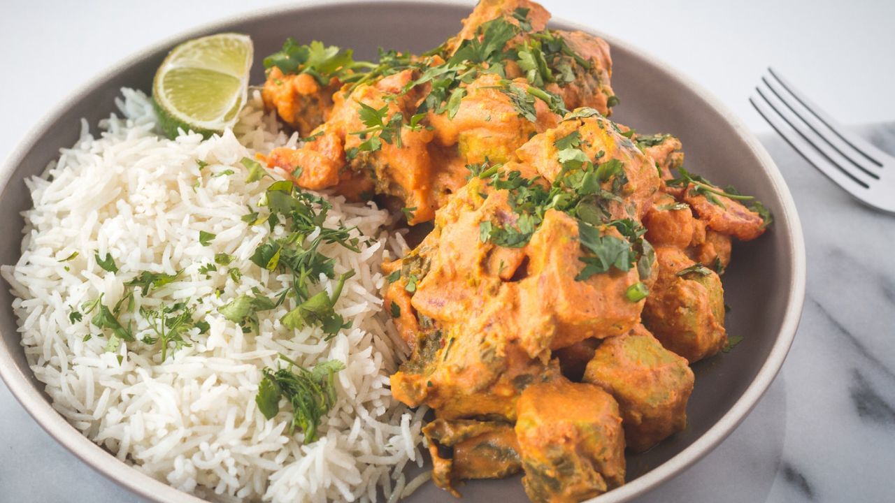 Must Try Non-Vegetarian Dishes Of Tamil Nadu Cuisine; Piping Meatballs