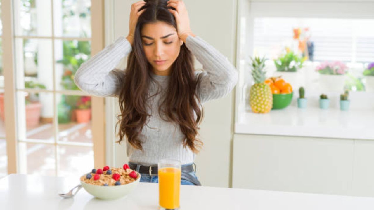 Migraine Pain? Try These Powerful Foods and Fruits for Relief Trends9