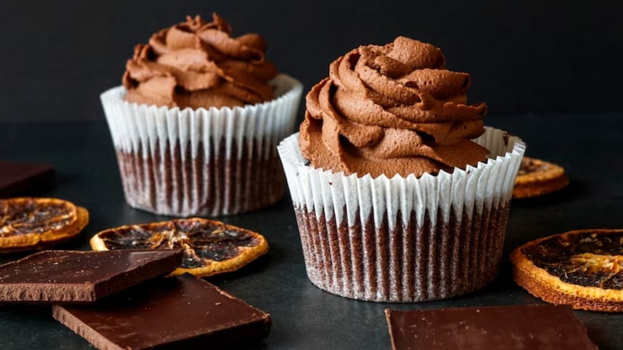 Simple Chocolate Cupcake Recipe Satisfy Your Sweet Cravings Watch
