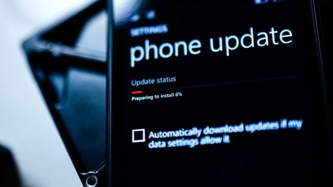 1. Update Software: Ensure that your phone's software is updated. This will help you add new features to your phone and fix bugs.