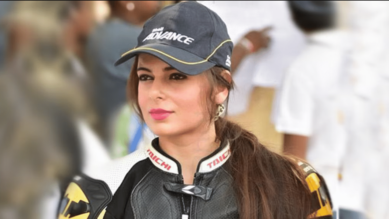Alisha Abdullah: Born on 24th July 1989 in Chennai, Alisha Abdullah is the first female moto racer. She found her racing interest at the age of 9, through Kart Racing which led her to pave her career in the field. She was also honored by president Ram Nath Kovind as the first women from India in racing sport. 