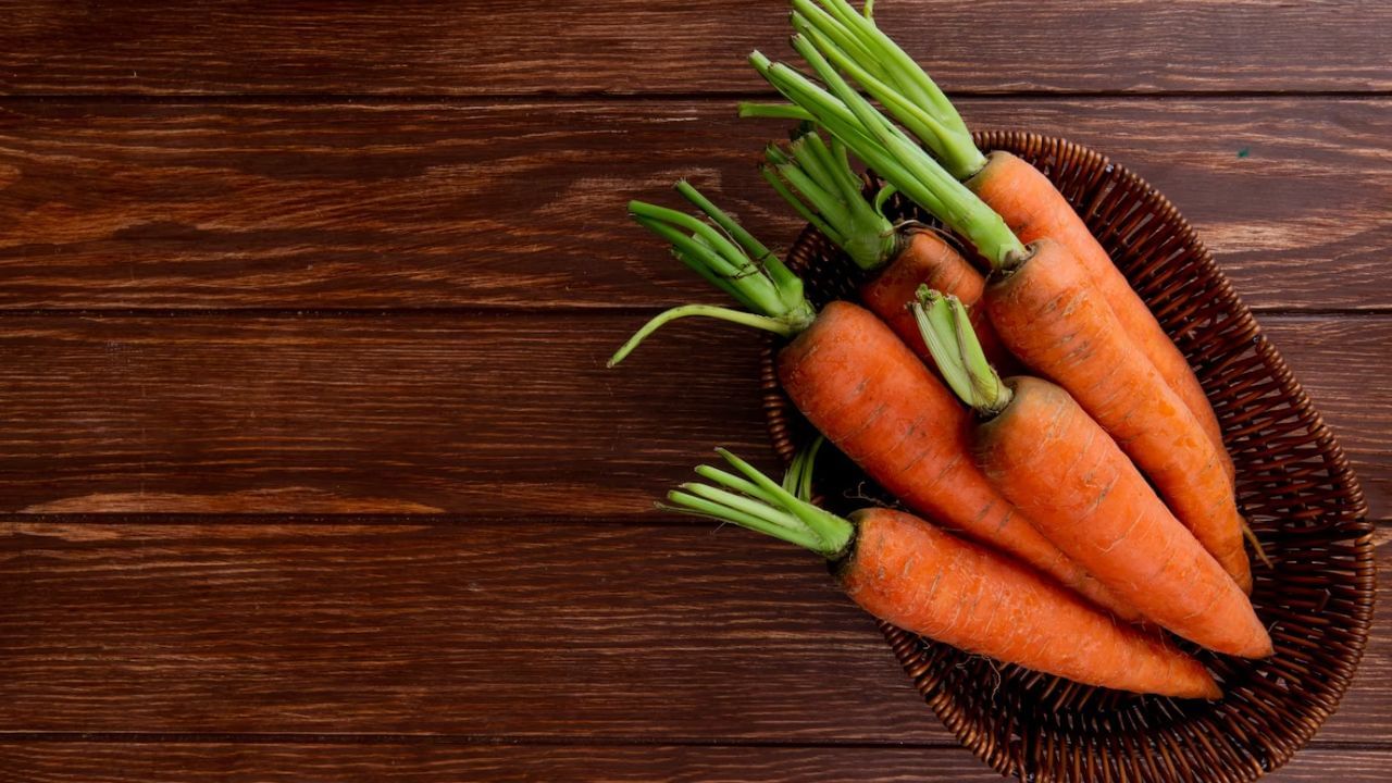 Carrots: You must eat carrots because they are excellent for our eyes. They're packed with beta-carotene, which turns into vitamin A, keeping your eyes sharp. (Picture credit: Freepik).