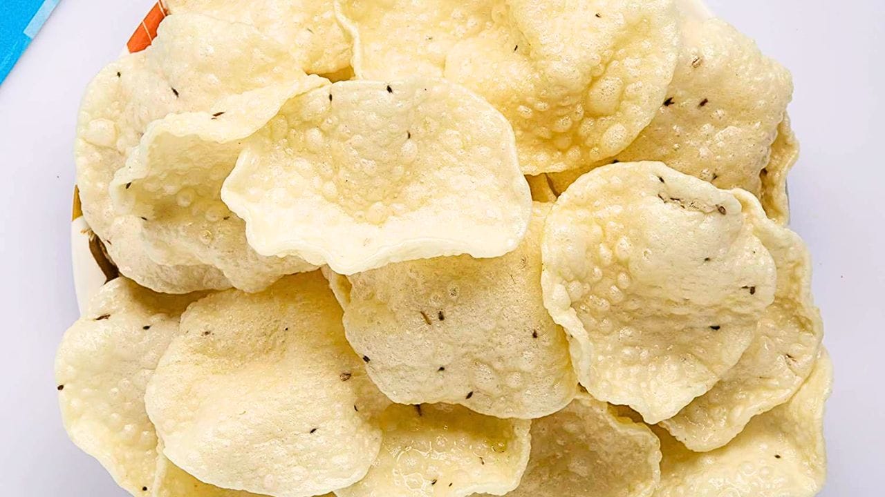 Checkout These Crunchy Types Of Papad To Spice Up Your Meal Trends9