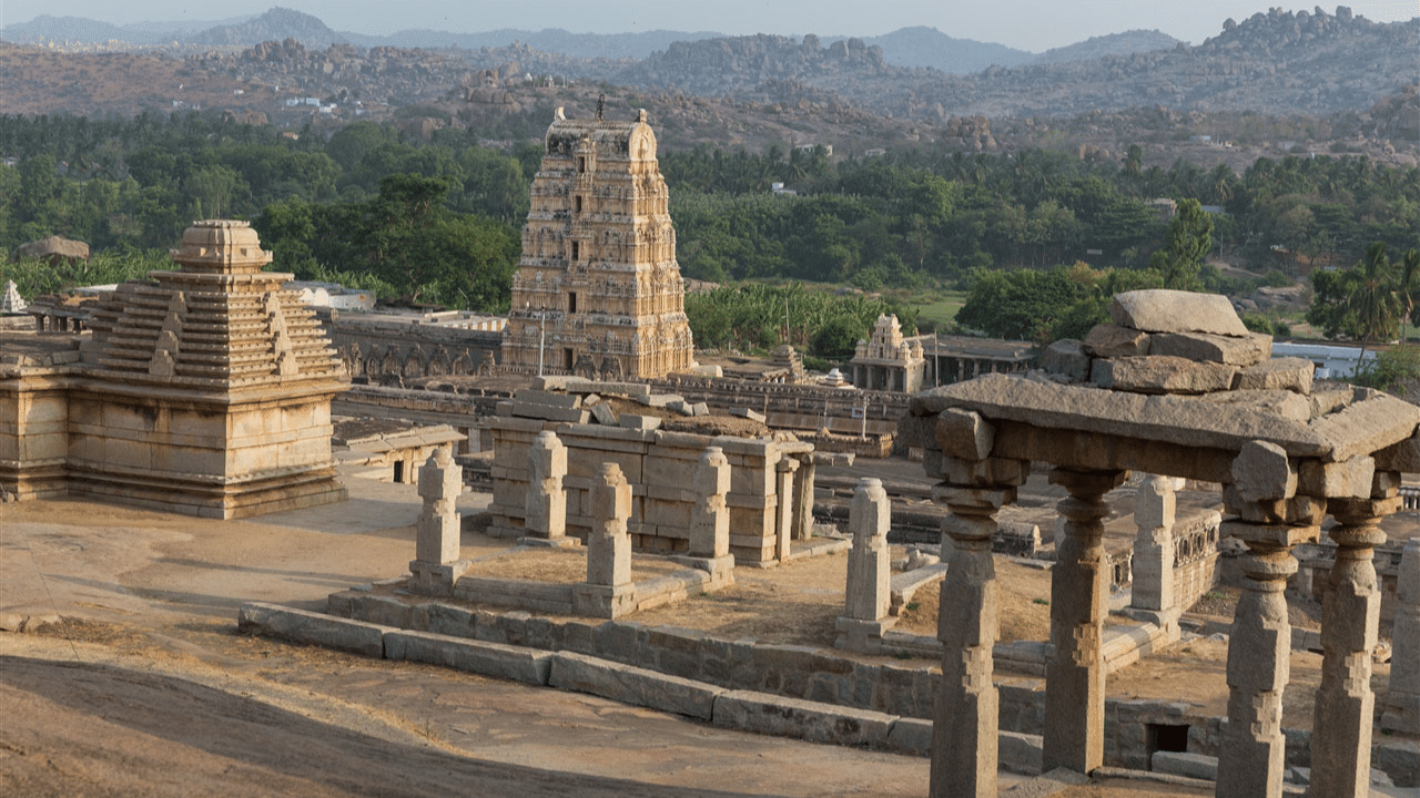 Hemakuta Hill Temples:
Explore the cluster of small temples and shrines on Hemakuta Hill, especially during sunrise or sunset. The hill offers breathtaking vistas of the Hampi ruins and bouldered landscape. (Picture credit: X)
