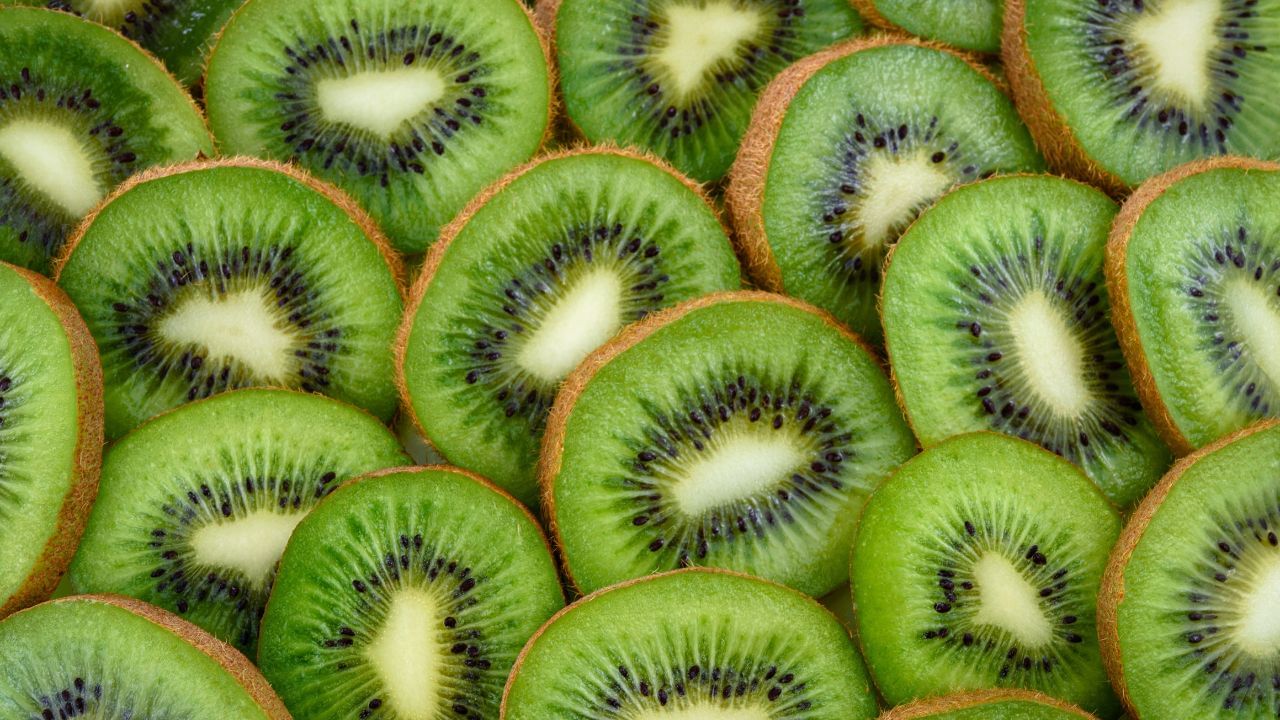 Kiwi is a tropical fruit that is relatively low in sugar and high in fiber and vitamin C. It can be a refreshing and nutritious option for those with diabetes. The fiber content helps regulate blood sugar levels and aids in digestion.
