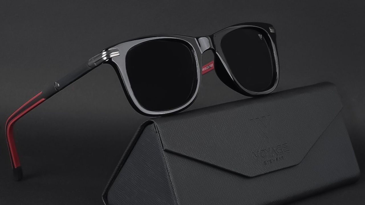 Wayfarer Sunglasses: Suhana has been spotted wearing wayfarer sunglasses which add a touch of charm to her style. (Pic Credit: Google)